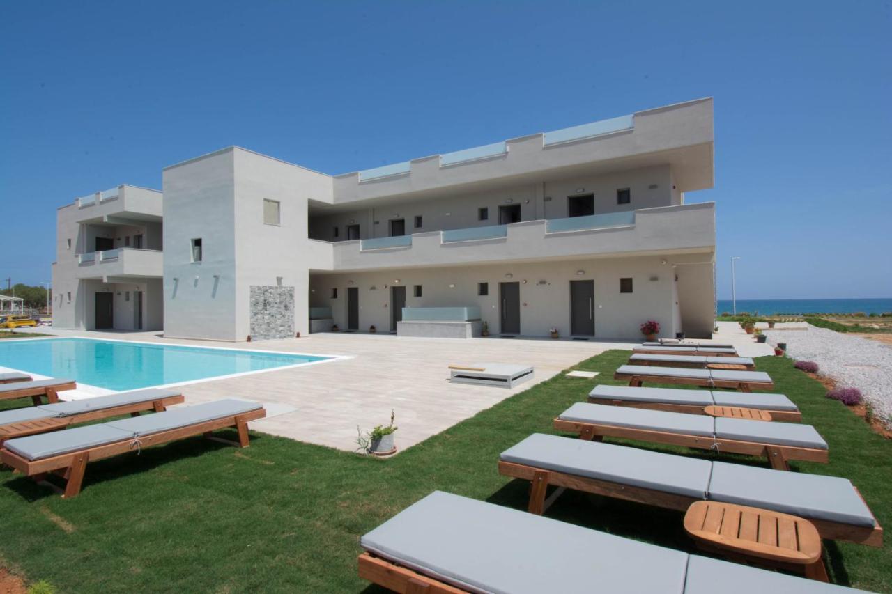 Ebenus Suites "Adults Only" By Checkin Gúvesz Kültér fotó